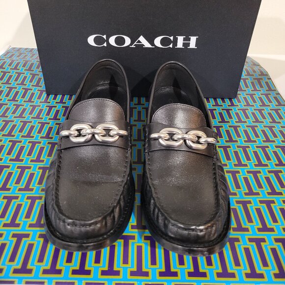 COACH Jess Black Leather Silver Chain Loafers Size 8.5 - Picture 3 of 12